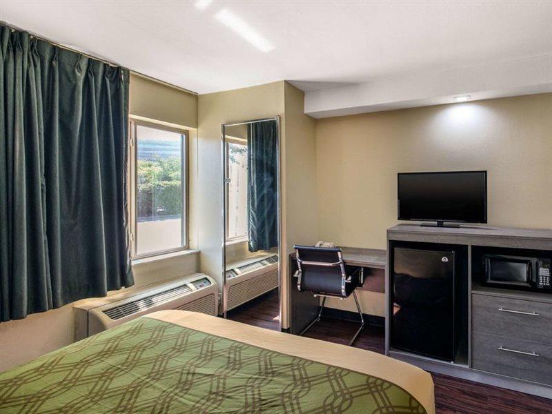 Quality Inn & Suites Richardson-Dallas Exteriér fotografie