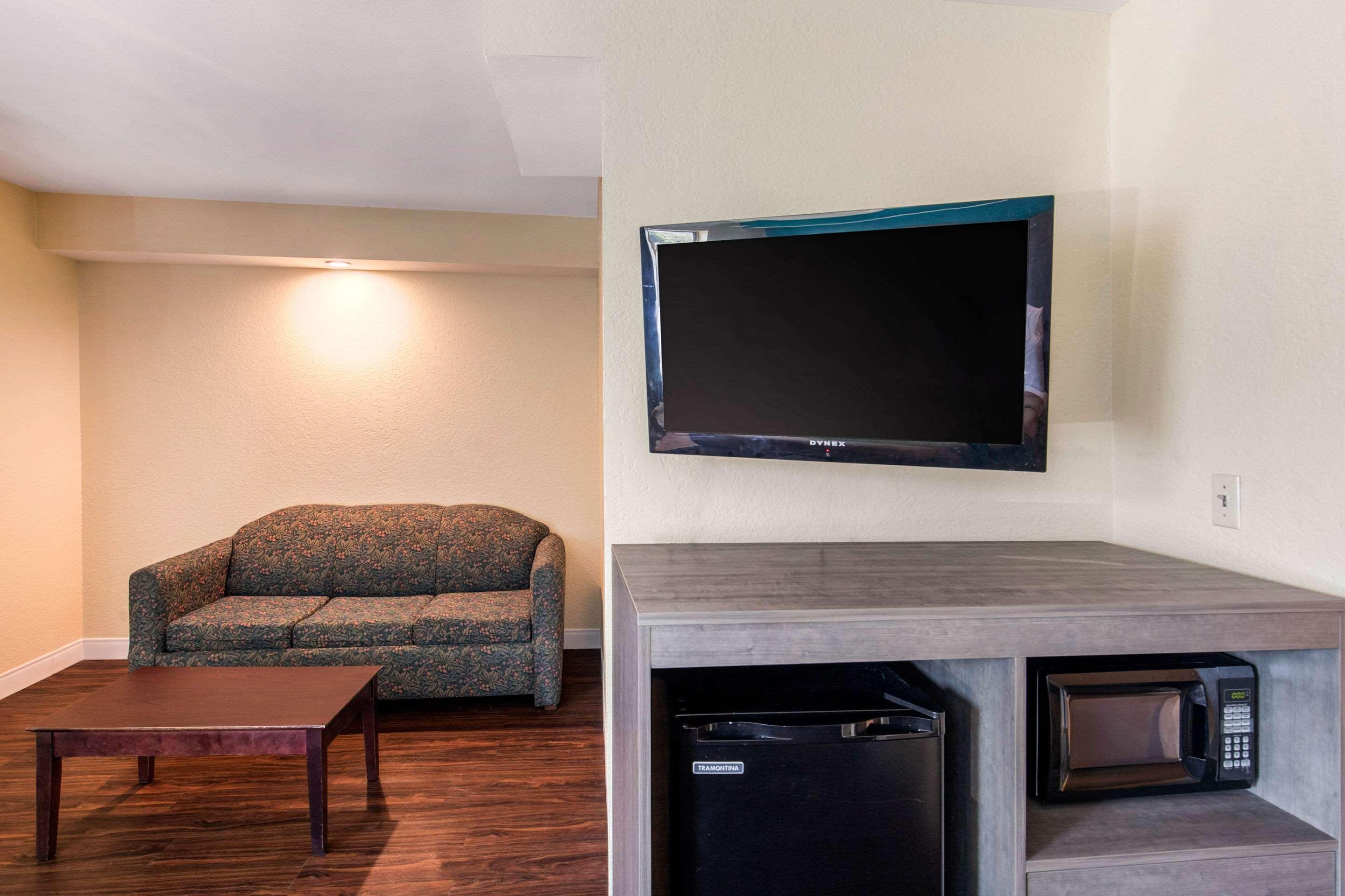 Quality Inn & Suites Richardson-Dallas Exteriér fotografie